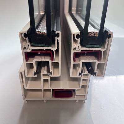 GKBM 92 UPVC โปรไฟล์หน้าต่างเลื่อน 4 ห้อง